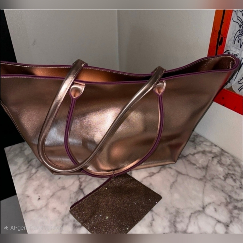 NWT Bath & Body Works- 2-PC Tote Bag & Wristlet